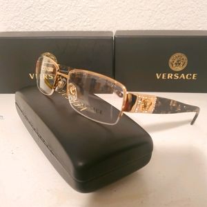 COPY - Versace glasses